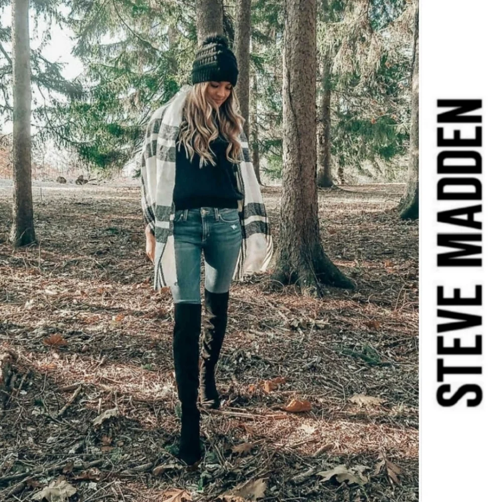 Sexy Fitted Steve Madden Taupe Microsuede OTK Boots